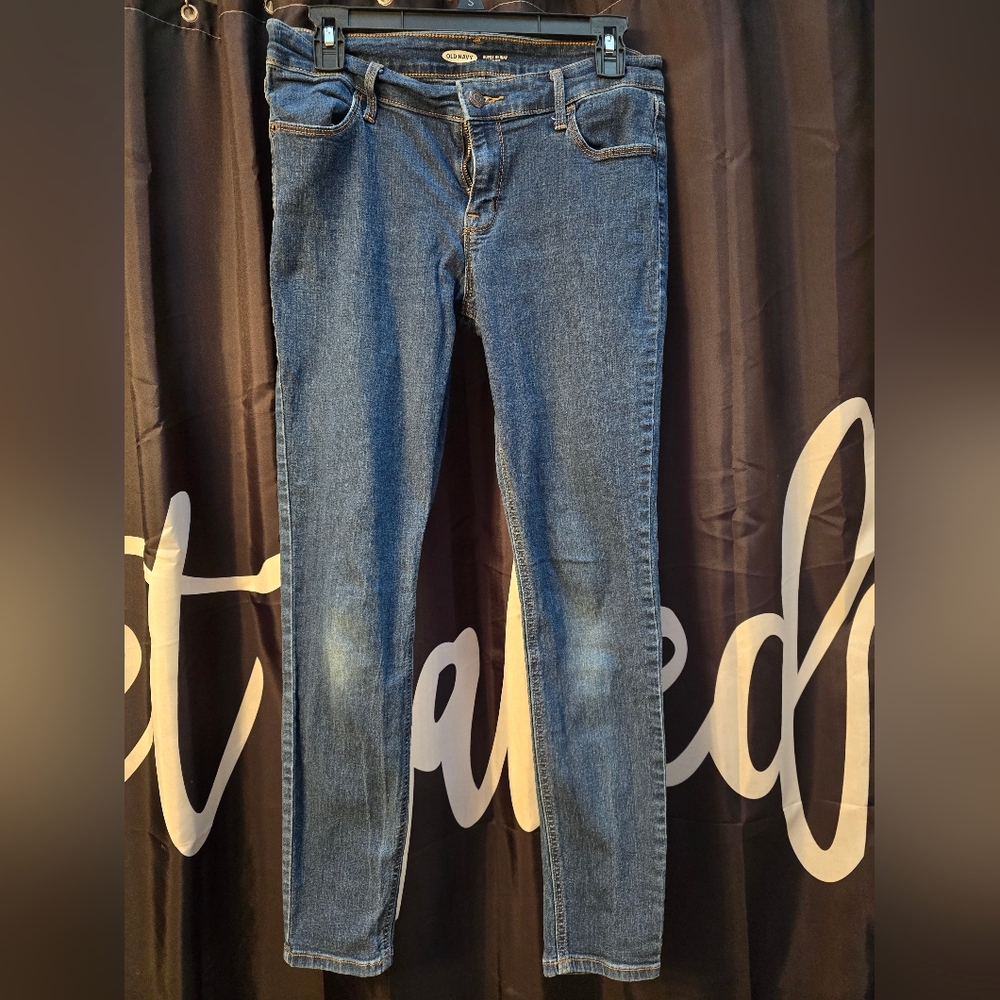 Old Navy Women's Skinny Jeans in Blue